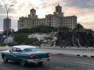 "What a historic moment to visit a country that has been historically closed to U.S. 公民，由美国.S. 法令, and learn about Cuba's vibrant culture, 其中包括蓬勃发展的青年场景," said John Spilker, 音乐和性别研究教授.
